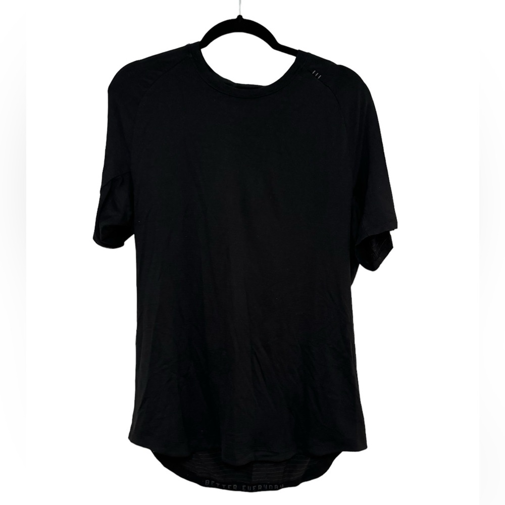 lululemon license to train shirt